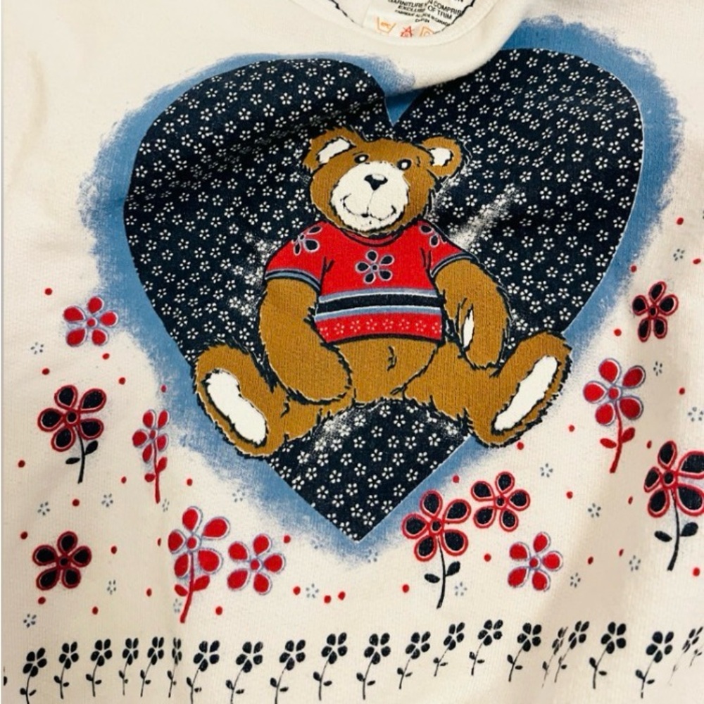 Vintage 80s Kids Teddy Bear Sweatshirt 3T ✨ Cottagecore Floral Heart